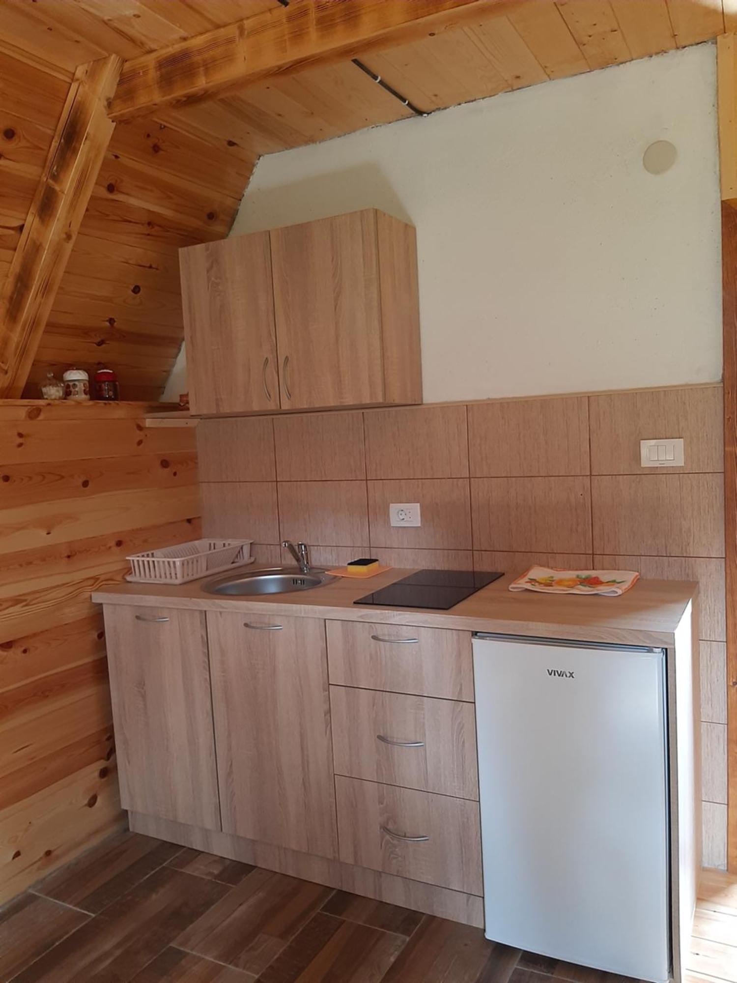 Wooden Cottage Podgora Жабляк Экстерьер фото